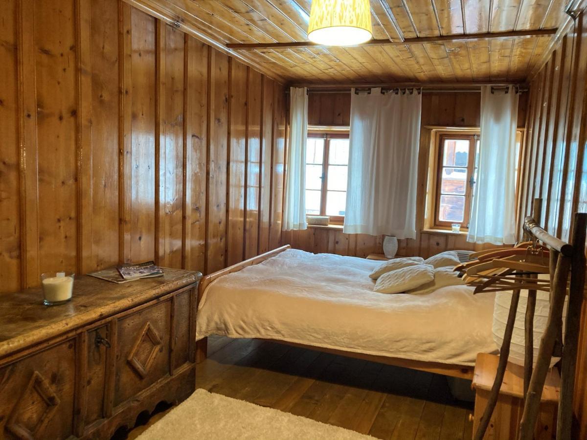 L'Ancienne Poste - Maison Napoleon بورغ-سانت بيير المظهر الخارجي الصورة